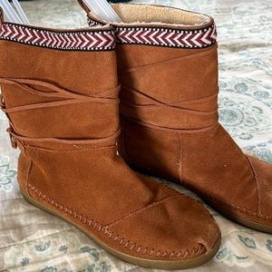 Toms Nepal Boots Brown Size 7